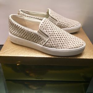 Michael Kors star slip on white gold sneaker
